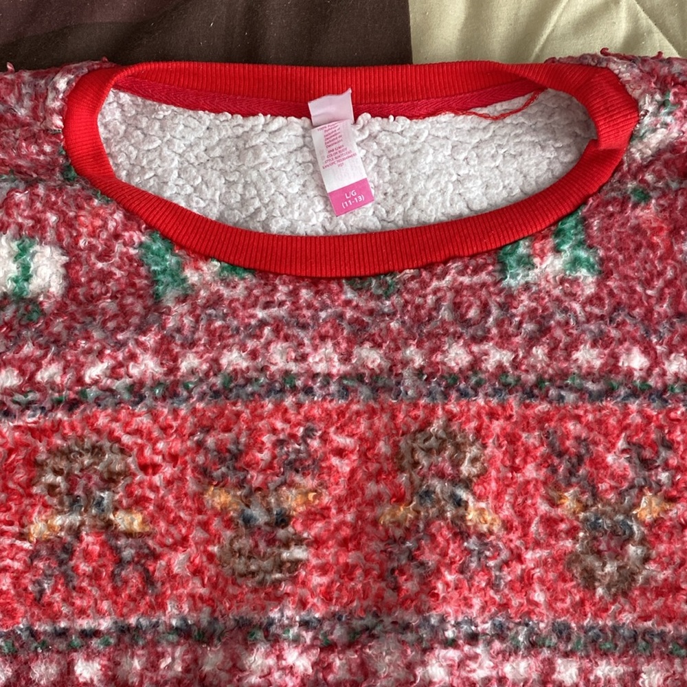 Christmas themed ugly crew neck sweater 🎁 - Picture 5 of 17